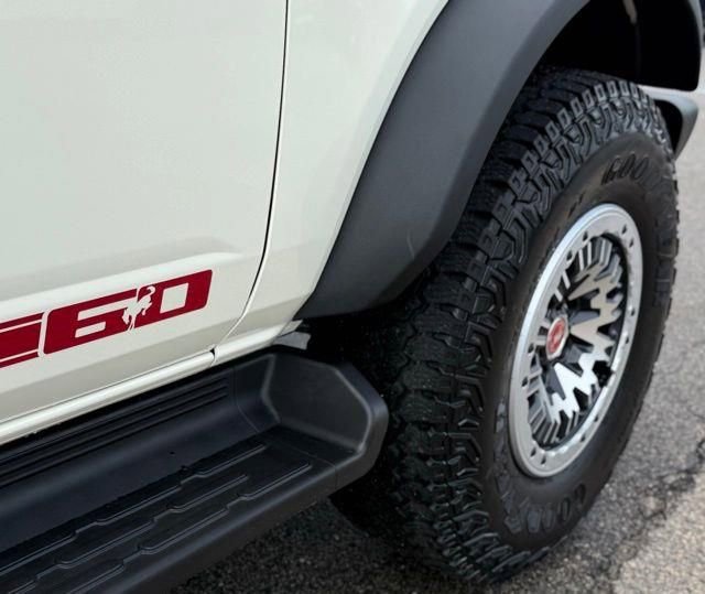 New 2026 Ford Bronco Outer Banks image 4