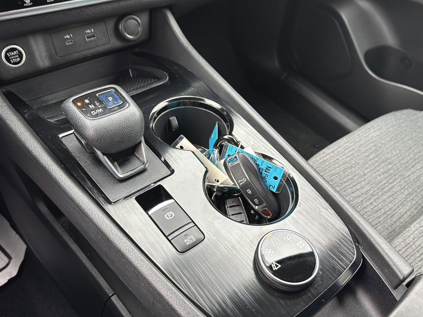 Used 2021 Nissan Rogue SV image 25