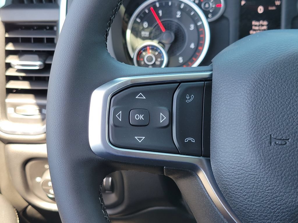 New 2026 RAM 2500 Big Horn AWD/4WD image 5