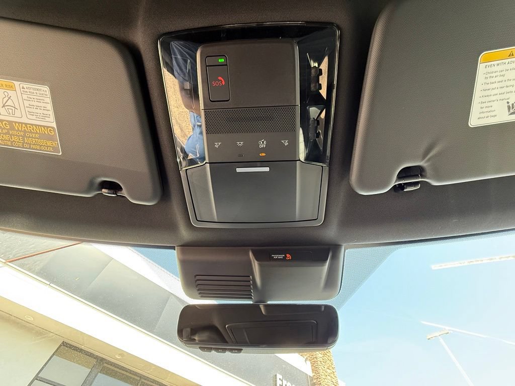 New 2026 Mitsubishi Outlander LE FWD image 32