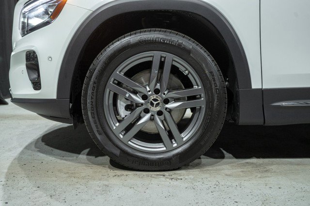 Certified 2026 Mercedes-Benz GLB 250 4MATIC image 7
