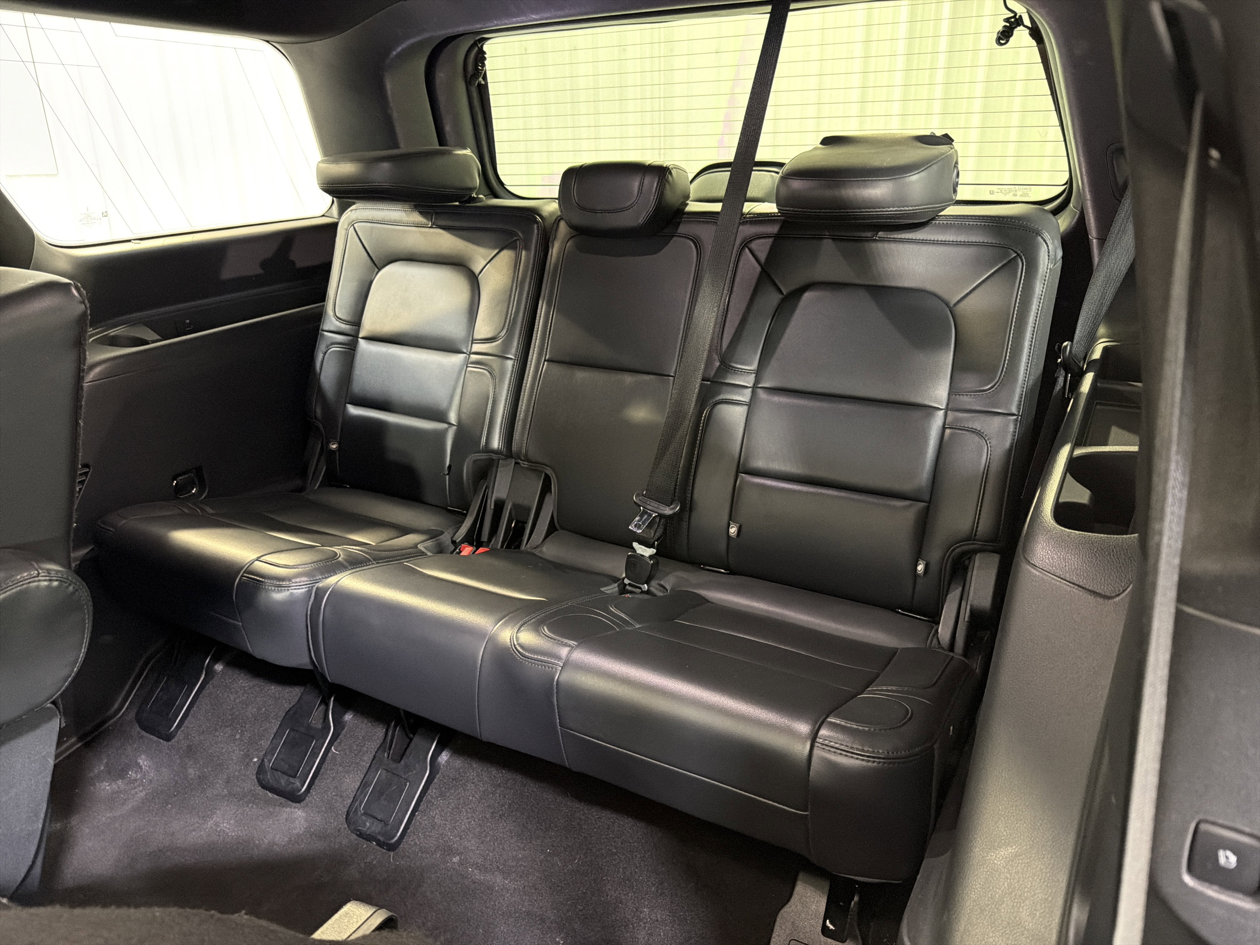 Used 2023 Lincoln Navigator Reserve AWD/4WD image 13