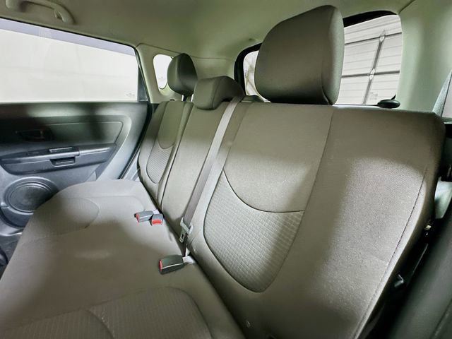 Used 2013 Kia Soul image 21