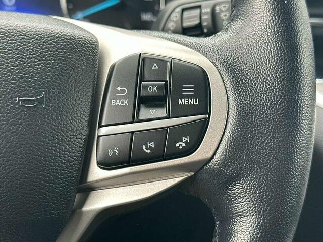 Used 2022 Ford Explorer XLT w/ Equipment Group 202A RWD image 31