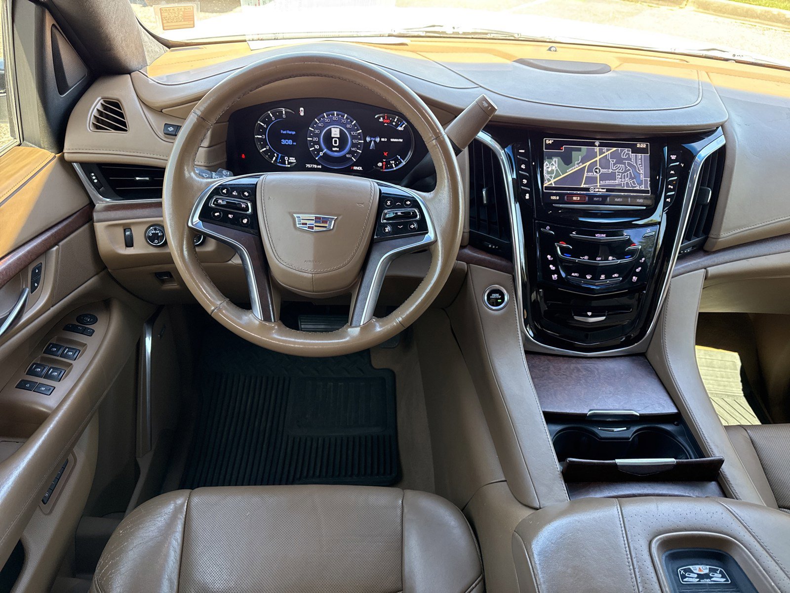 Used 2017 Cadillac Escalade Platinum image 23