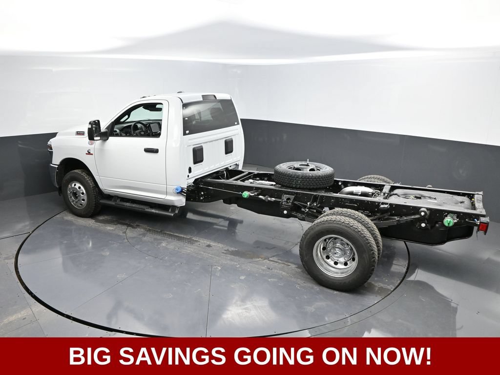 New 2026 RAM 3500 Tradesman w/ Chrome Appearance Group AWD/4WD image 35