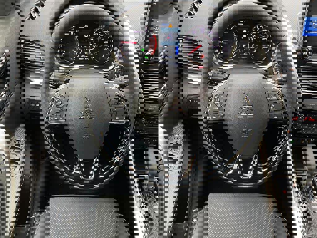 New 2026 Mitsubishi Eclipse Cross SE image 5