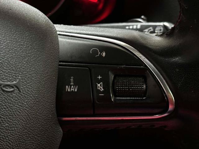Used 2016 Audi Q5 2.0T Premium Plus w/ Technology Package AWD/4WD image 23