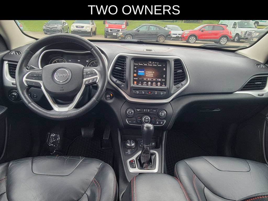 Used 2015 Jeep Cherokee Trailhawk w/ Comfort/Convenience Group AWD/4WD image 8