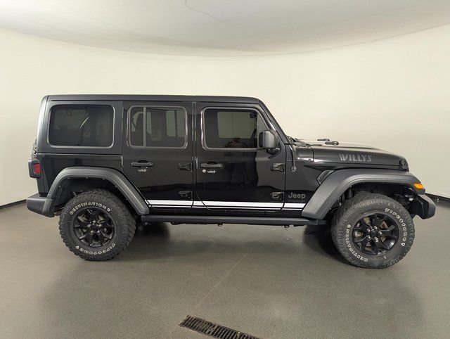 Used 2022 Jeep Wrangler Unlimited Sport AWD/4WD image 6