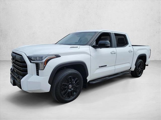Used 2025 Toyota Tundra Limited AWD/4WD image 1