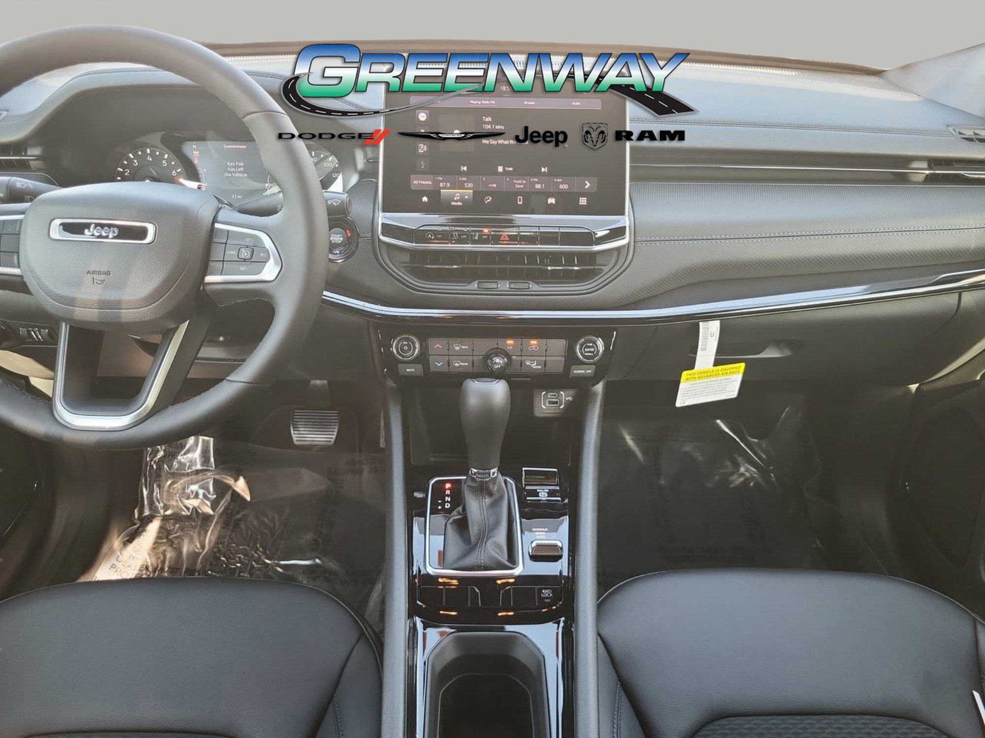 New 2026 Jeep Compass Latitude image 12