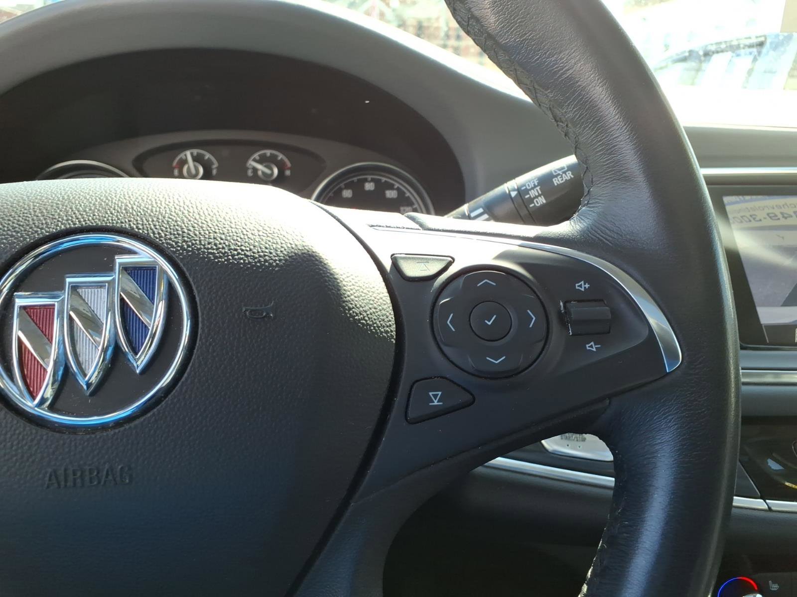 Used 2021 Buick Enclave Essence w/ Sport Touring Edition image 28