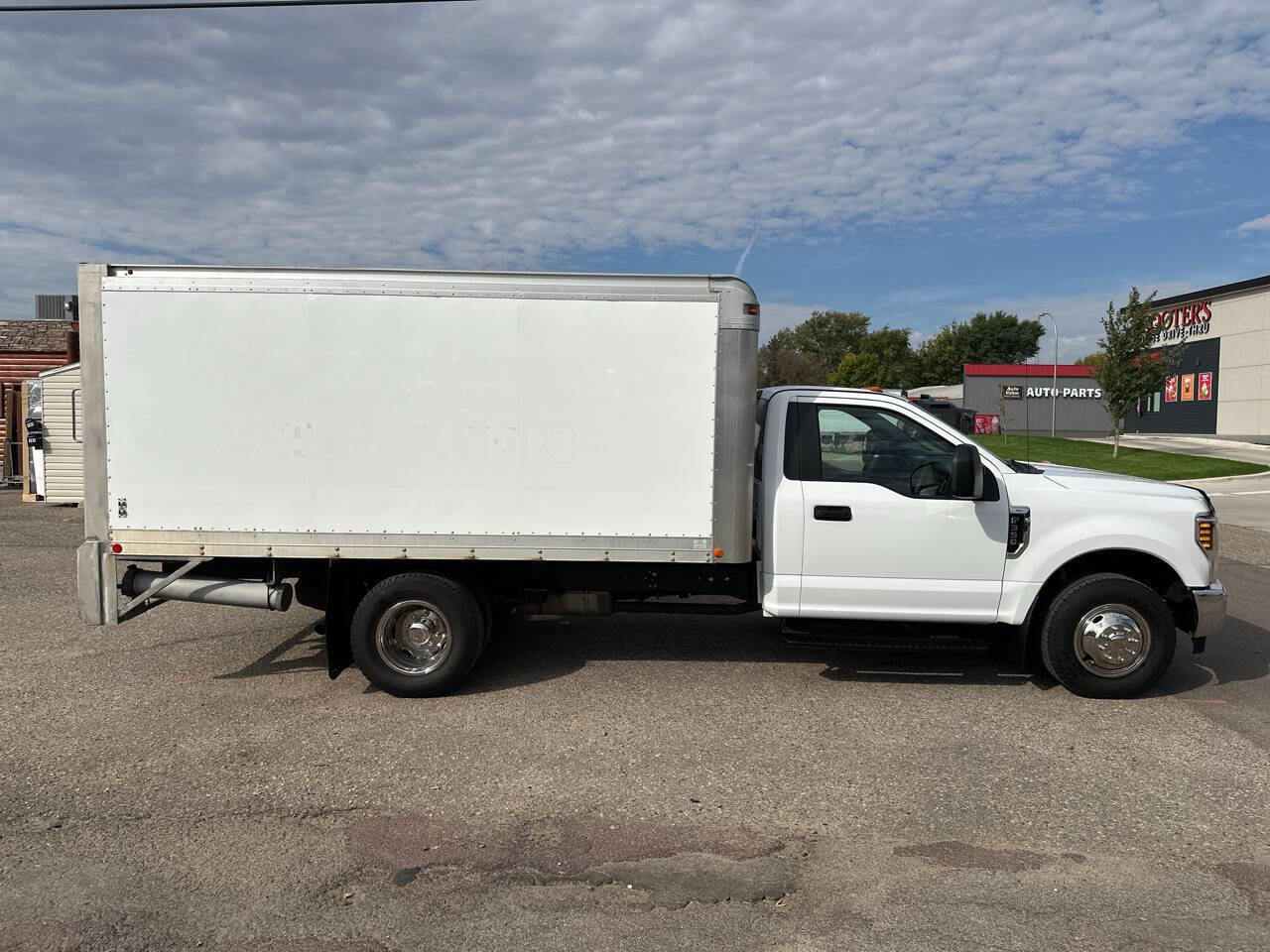 Used 2018 Ford F350 XL w/ XL Value Package image 6
