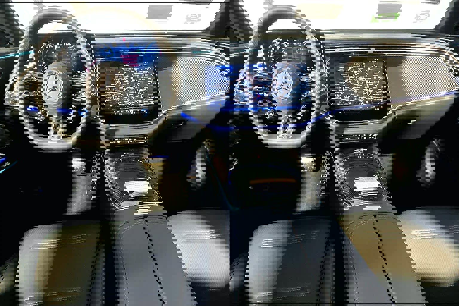 New 2026 Mercedes-Benz E 53 AMG e 4MATIC Sedan image 7