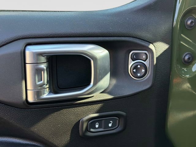 Used 2023 Jeep Wrangler Sport S AWD/4WD image 14