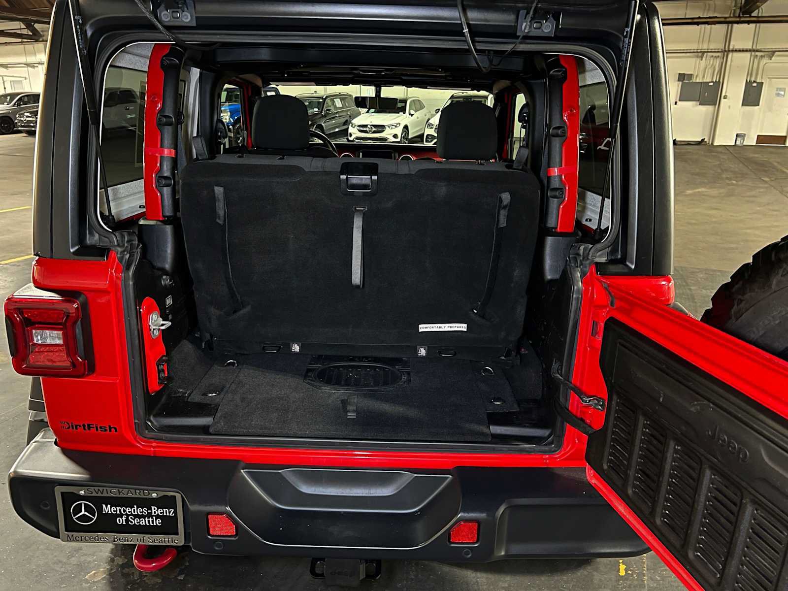 Used 2018 Jeep Wrangler Rubicon AWD/4WD image 15
