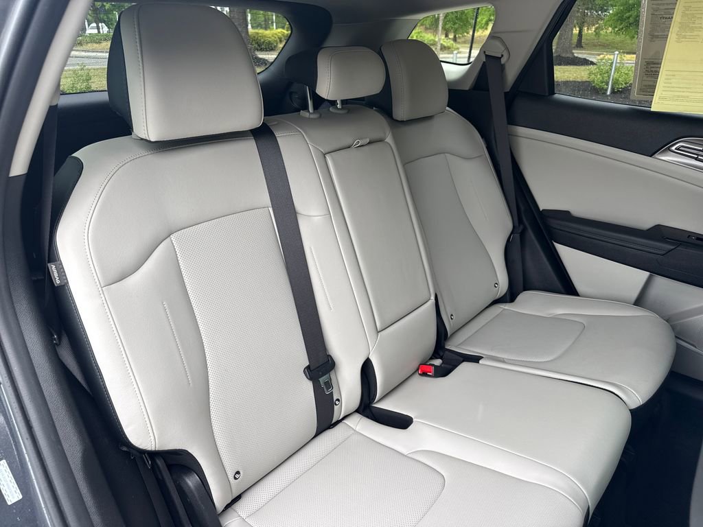 Used 2024 Kia Sportage EX AWD/4WD image 33