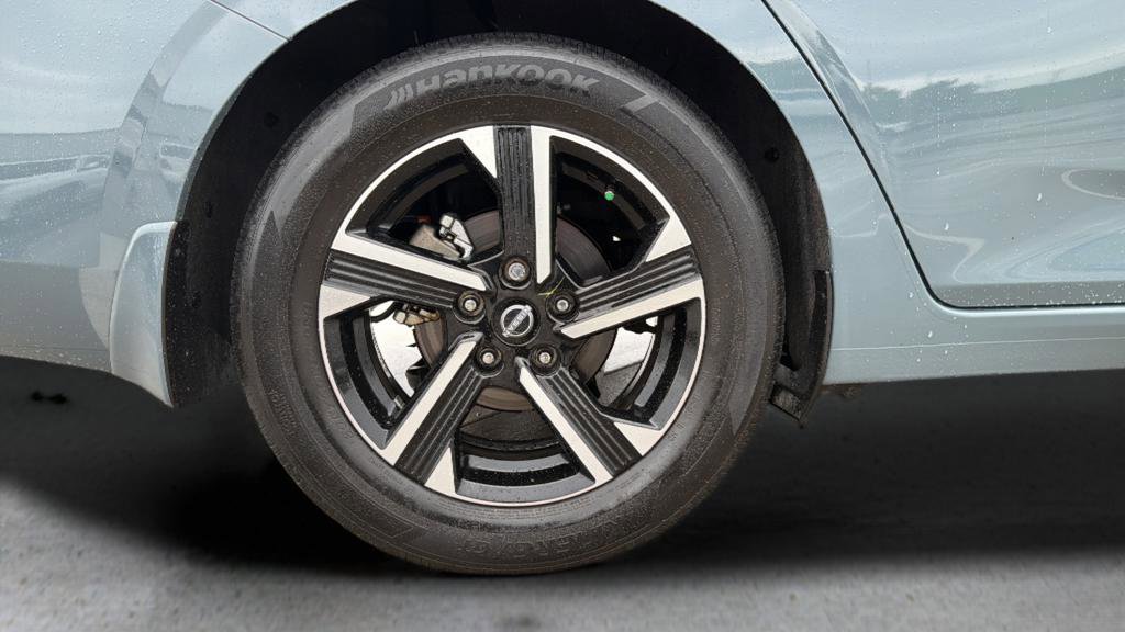 Certified 2024 Nissan Sentra SV FWD image 25