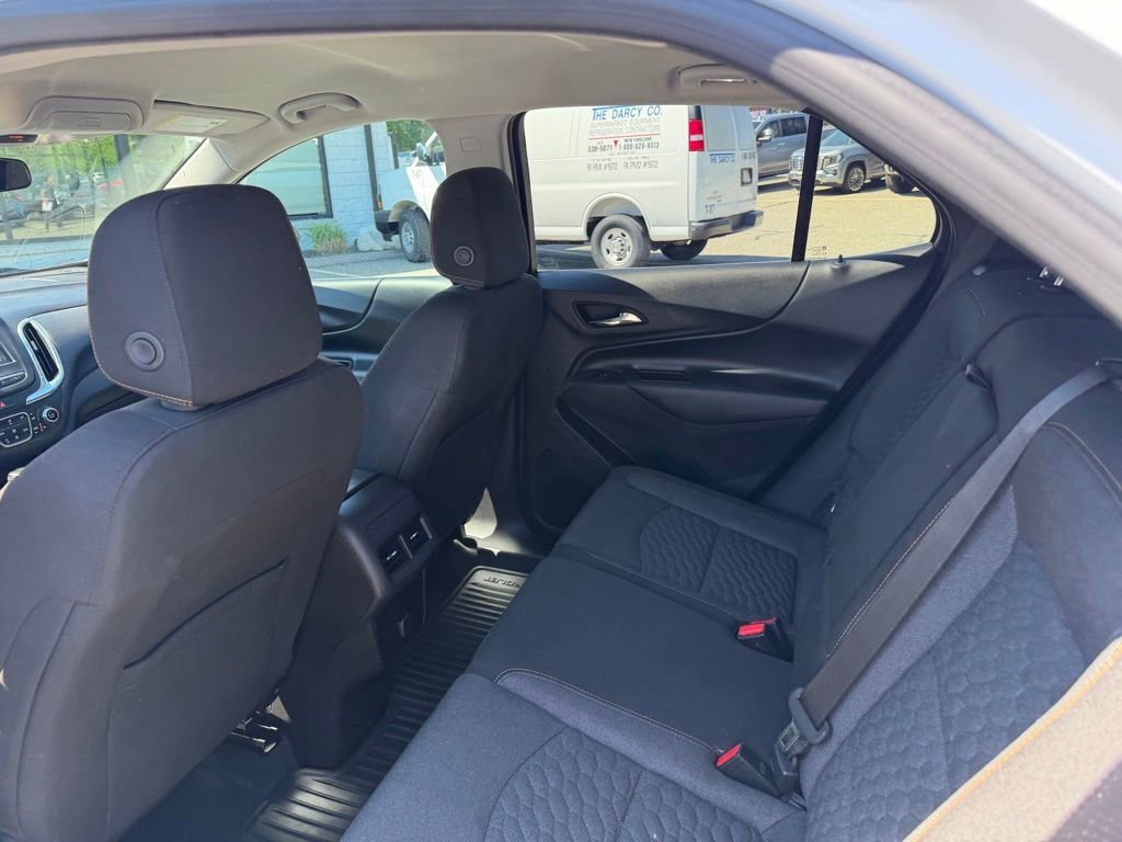 Used 2018 Chevrolet Equinox LT AWD/4WD image 9