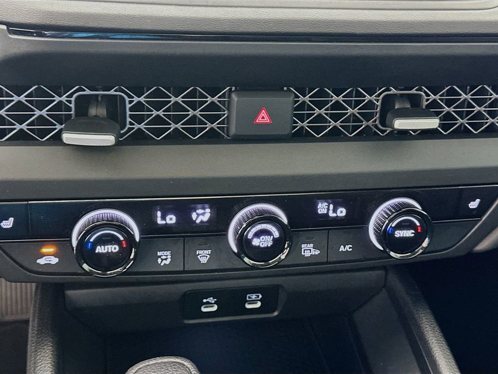 Certified 2023 Honda Accord EX image 15