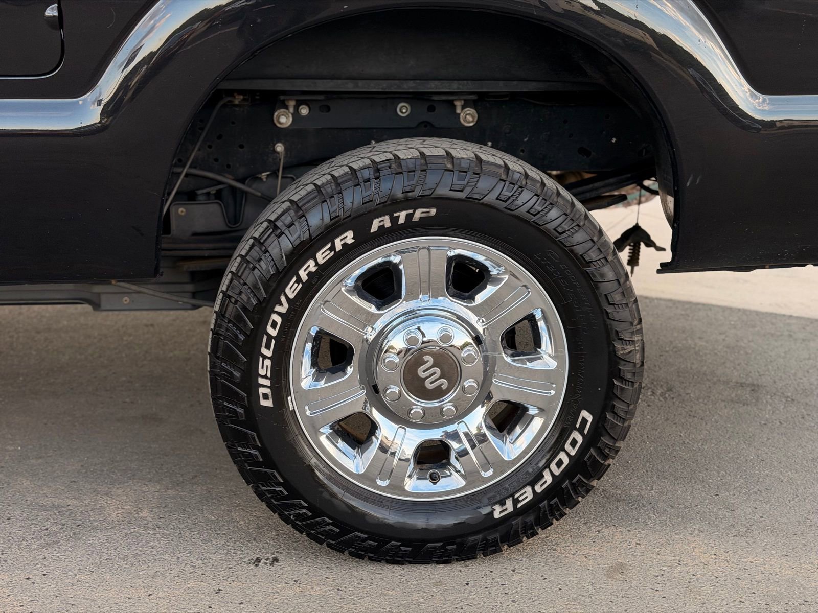 Used 2015 Ford F250 King Ranch w/ King Ranch w/Chrome Package image 24