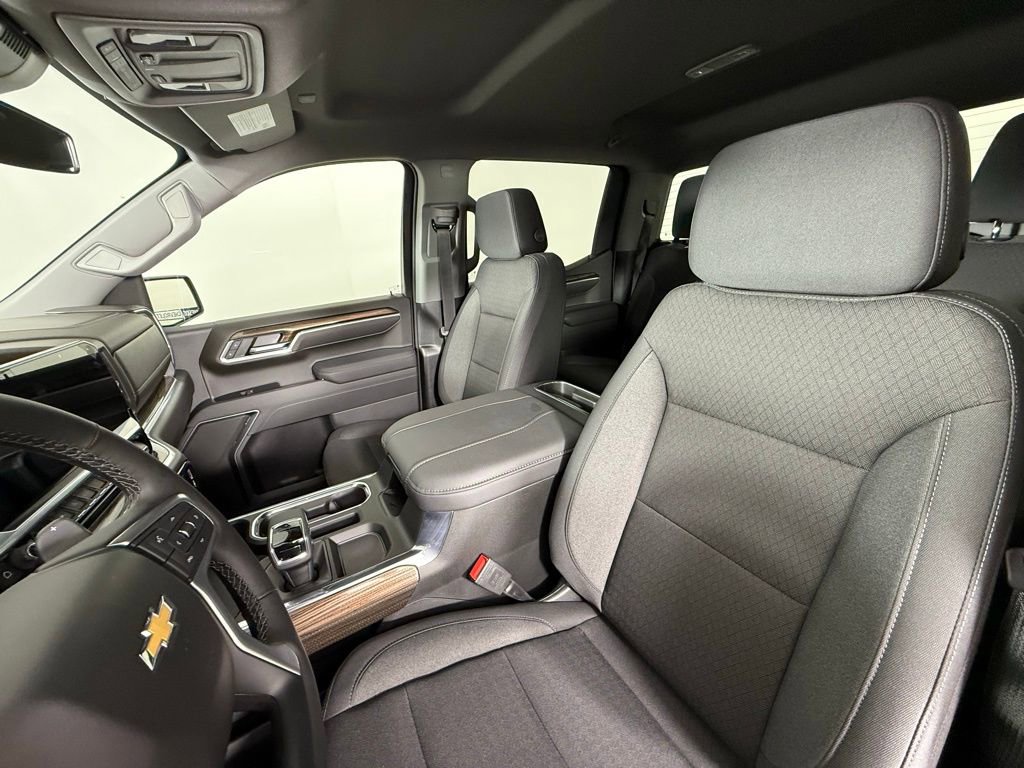 New 2026 Chevrolet Silverado 1500 LT w/ Protection Package image 28