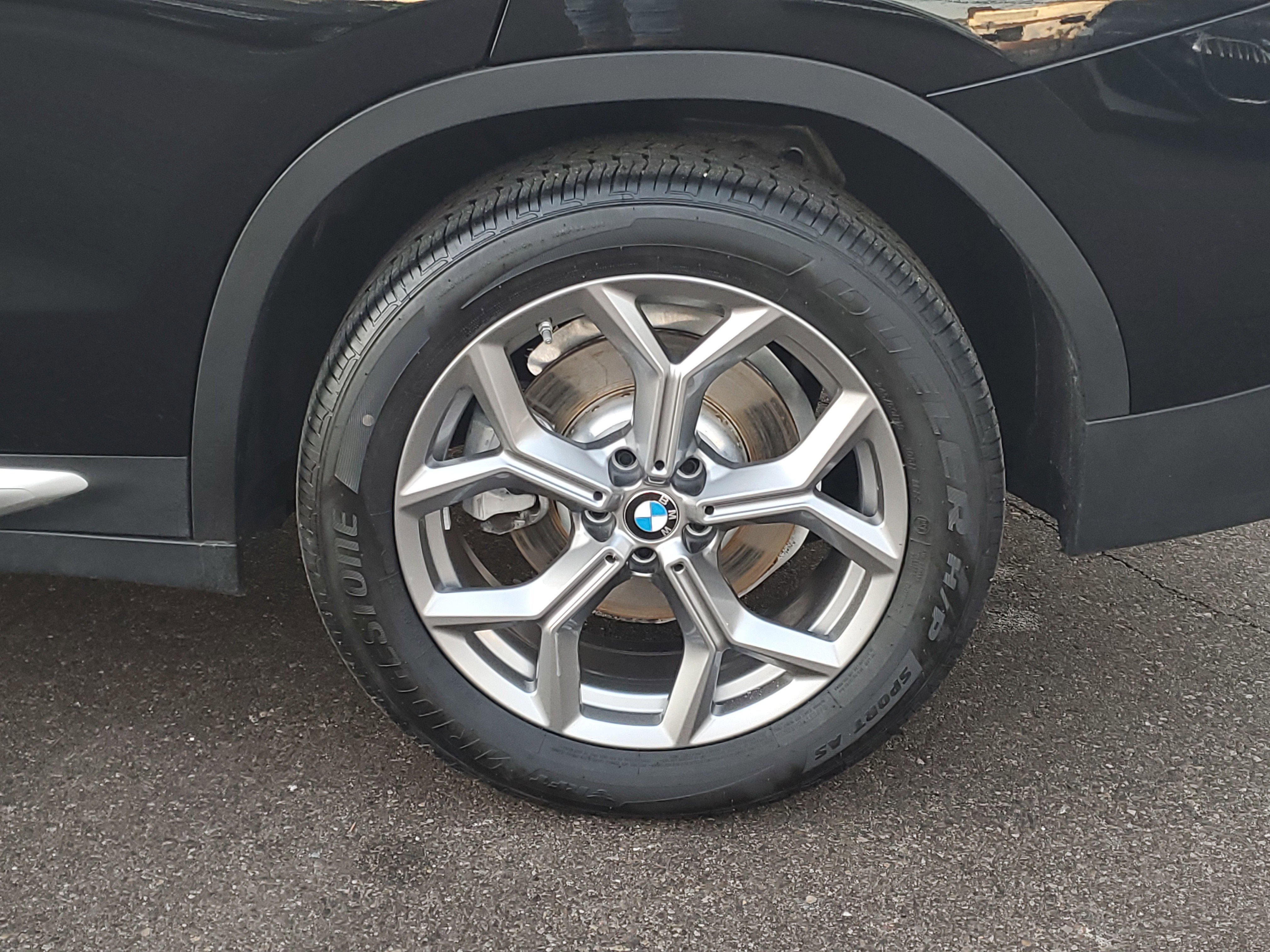 Certified 2024 BMW X3 xDrive30i w/ Premium Package image 29