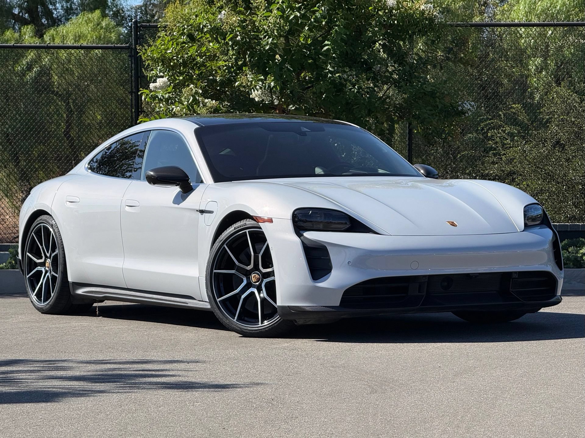 Certified 2022 Porsche Taycan Turbo S AWD/4WD image 9