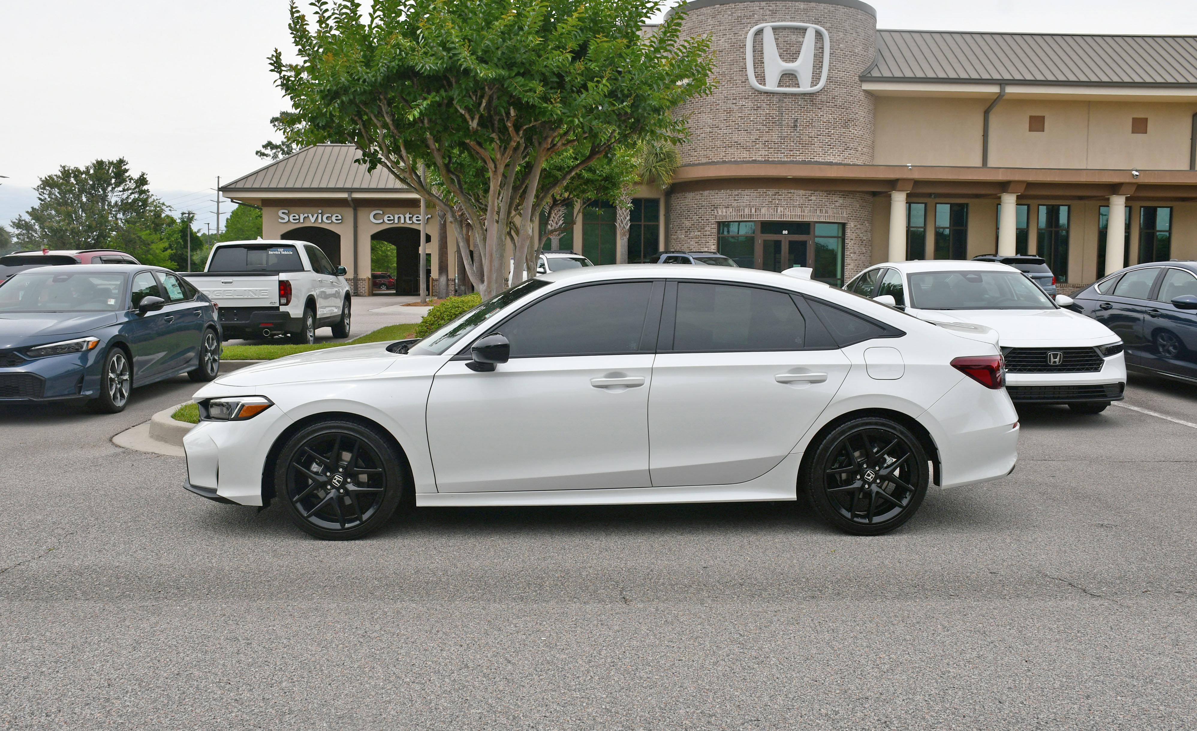 Used 2026 Honda Civic Sport image 2