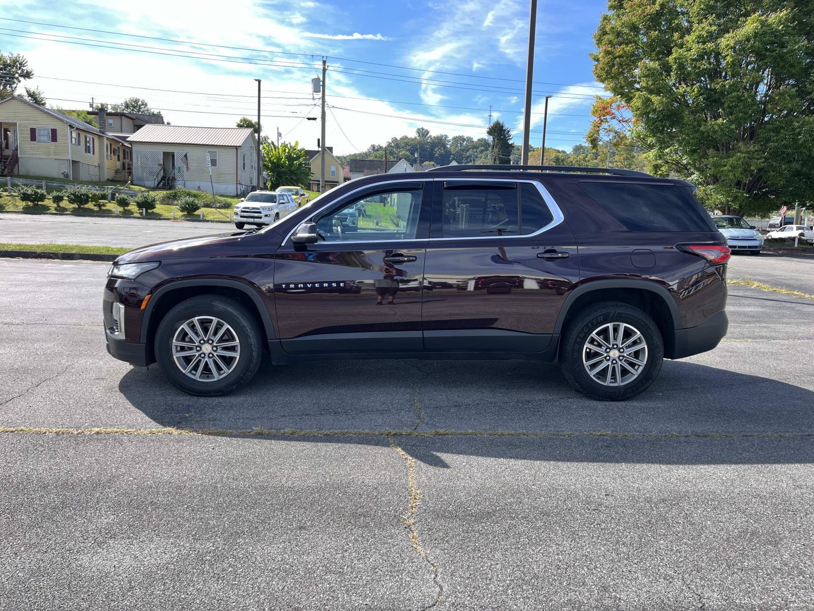 Used 2023 Chevrolet Traverse LT AWD/4WD image 8