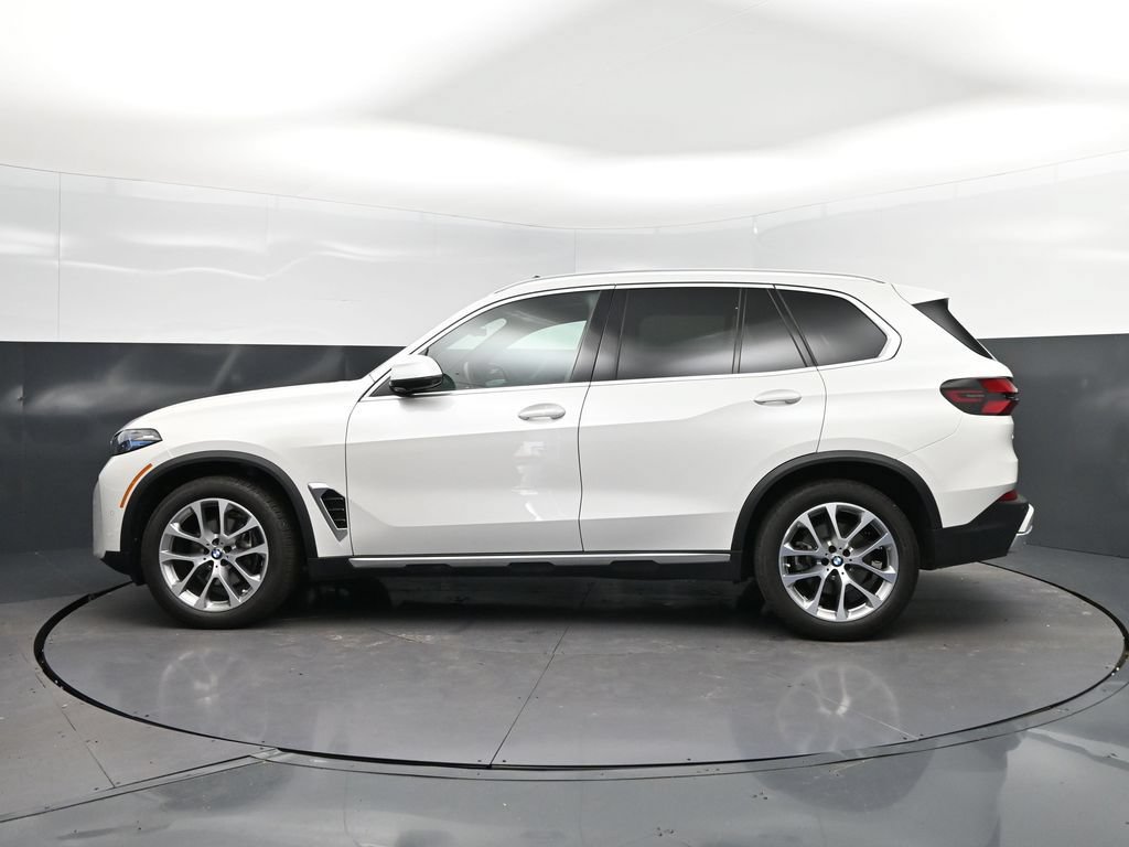 Certified 2026 BMW X5 xDrive40i w/ Climate Comfort Package AWD/4WD image 4