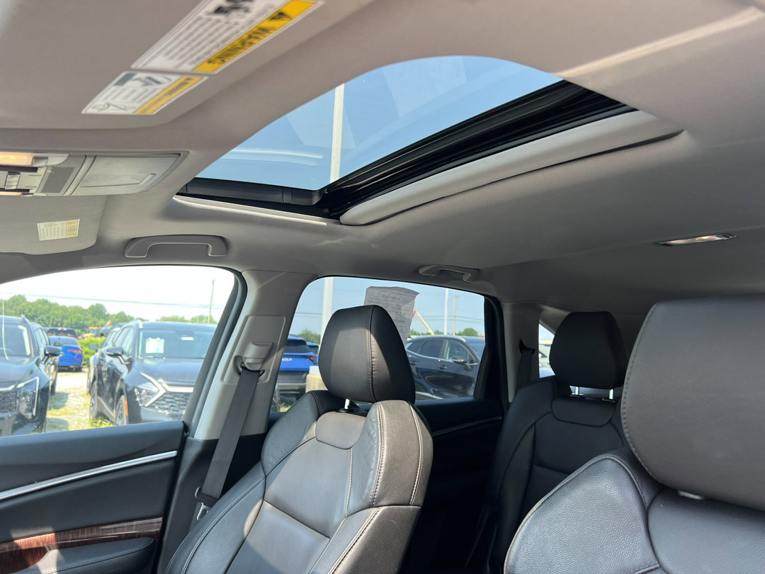 Used 2019 Acura MDX SH-AWD image 25