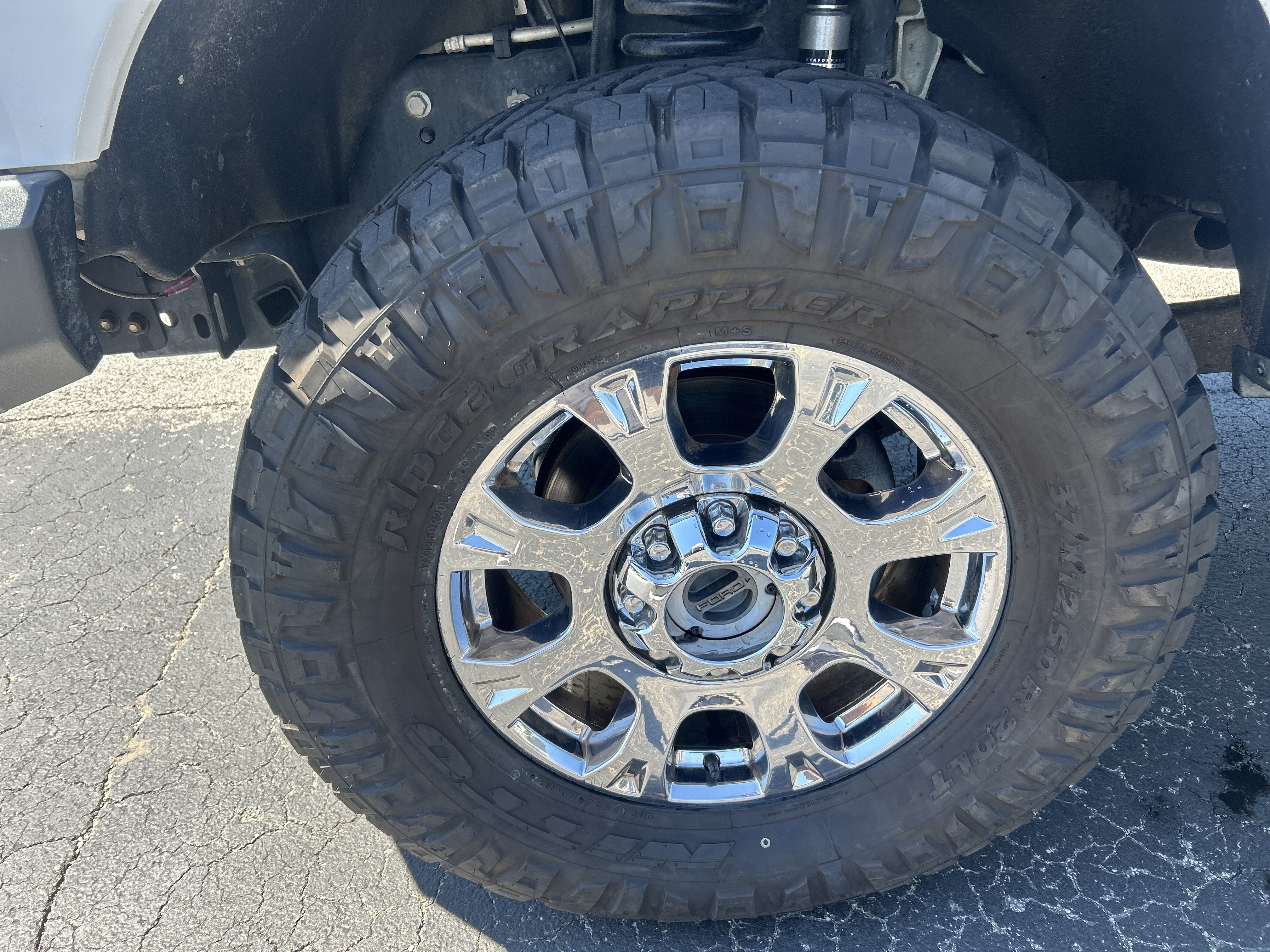 Used 2021 Ford F350 King Ranch w/ King Ranch Ultimate Package AWD/4WD image 16