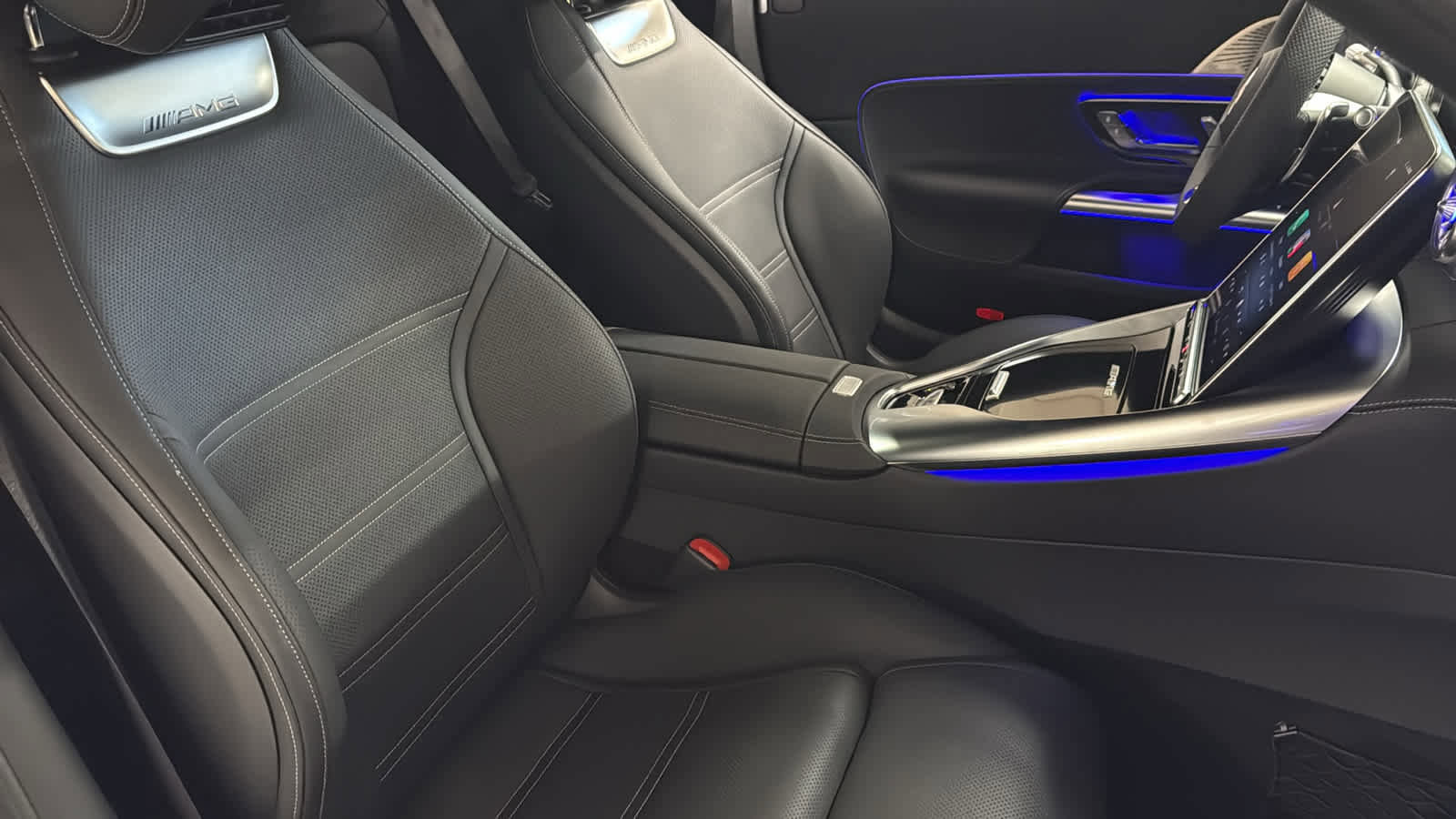 New 2026 Mercedes-Benz SL 55 AMG 4MATIC image 33