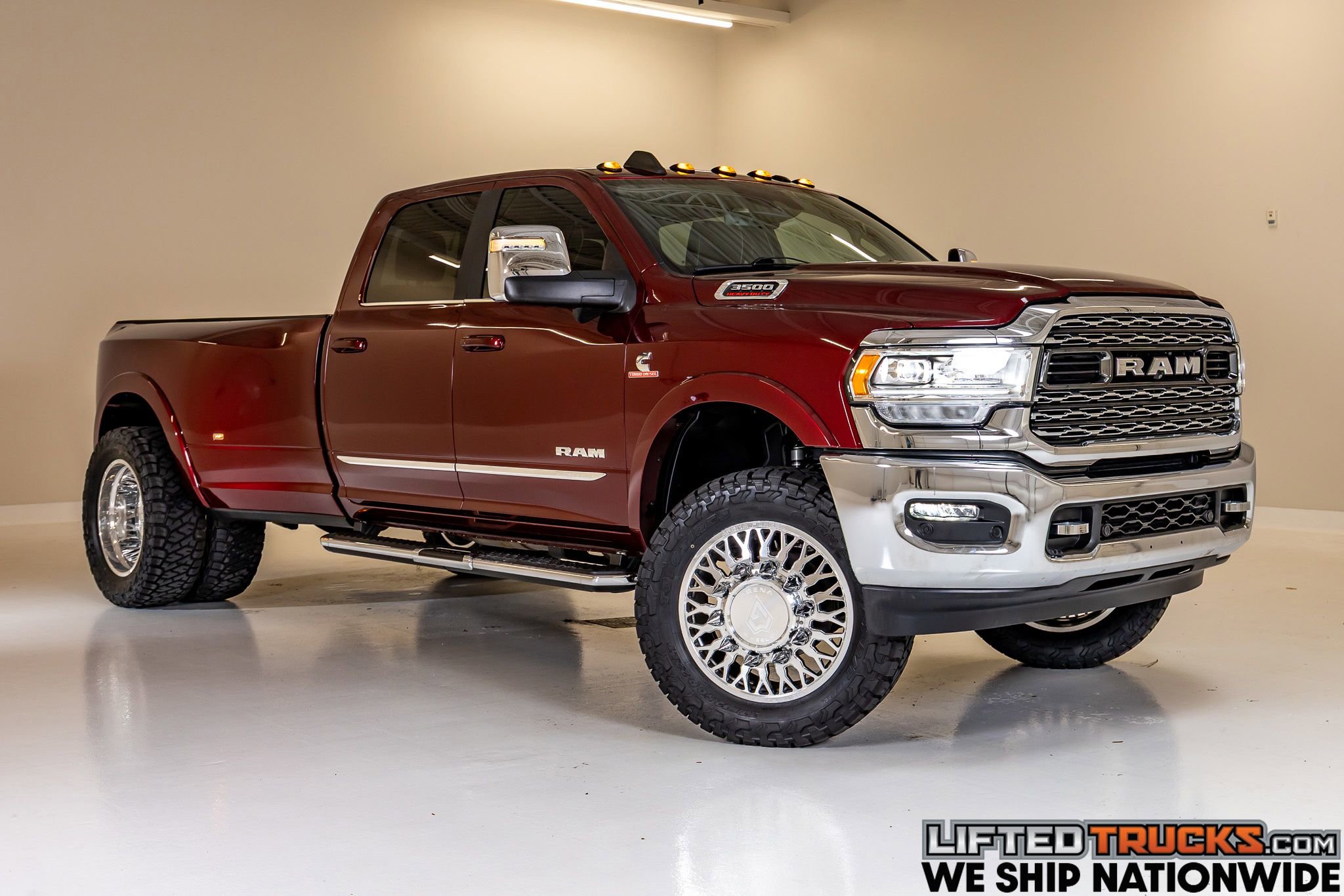 Used 2024 RAM 3500 Limited AWD/4WD image 1