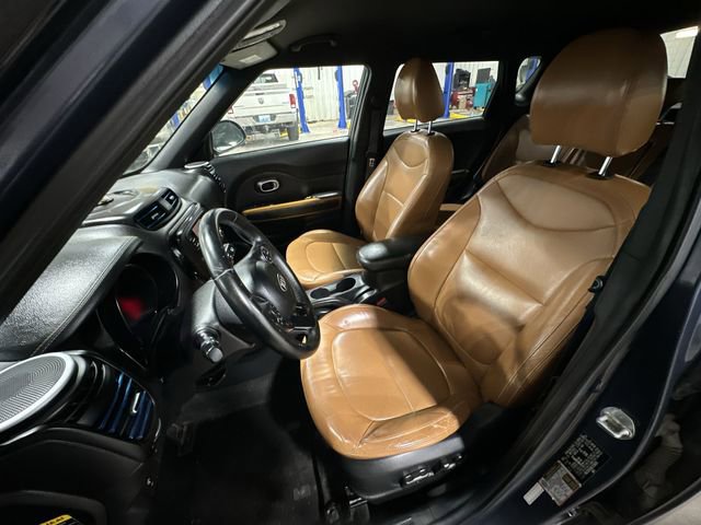 Used 2016 Kia Soul ! w/ Umber Package 1 image 17