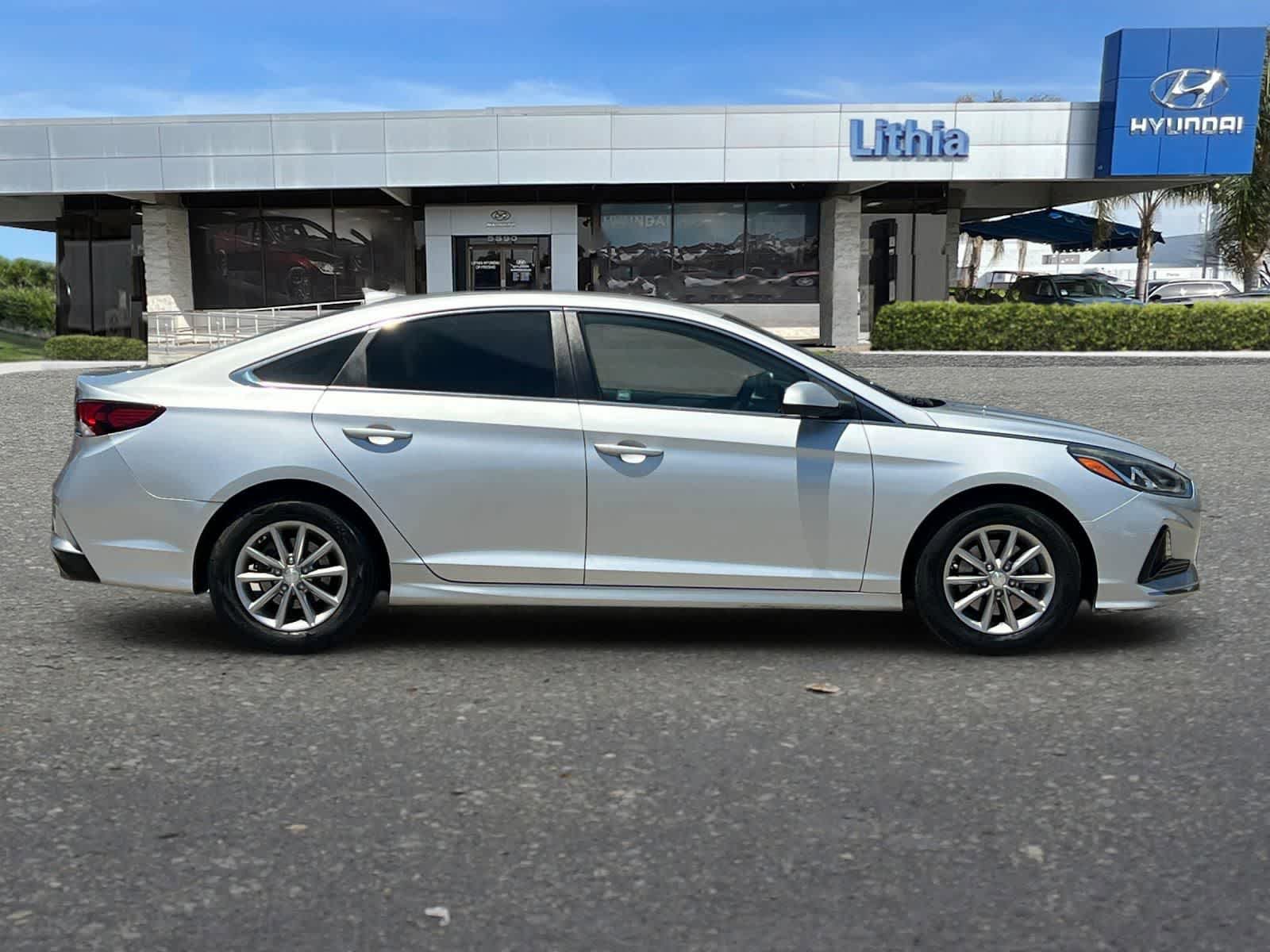 Used 2018 Hyundai Sonata SE FWD image 9