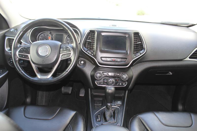 Used 2021 Jeep Cherokee Latitude Plus image 16