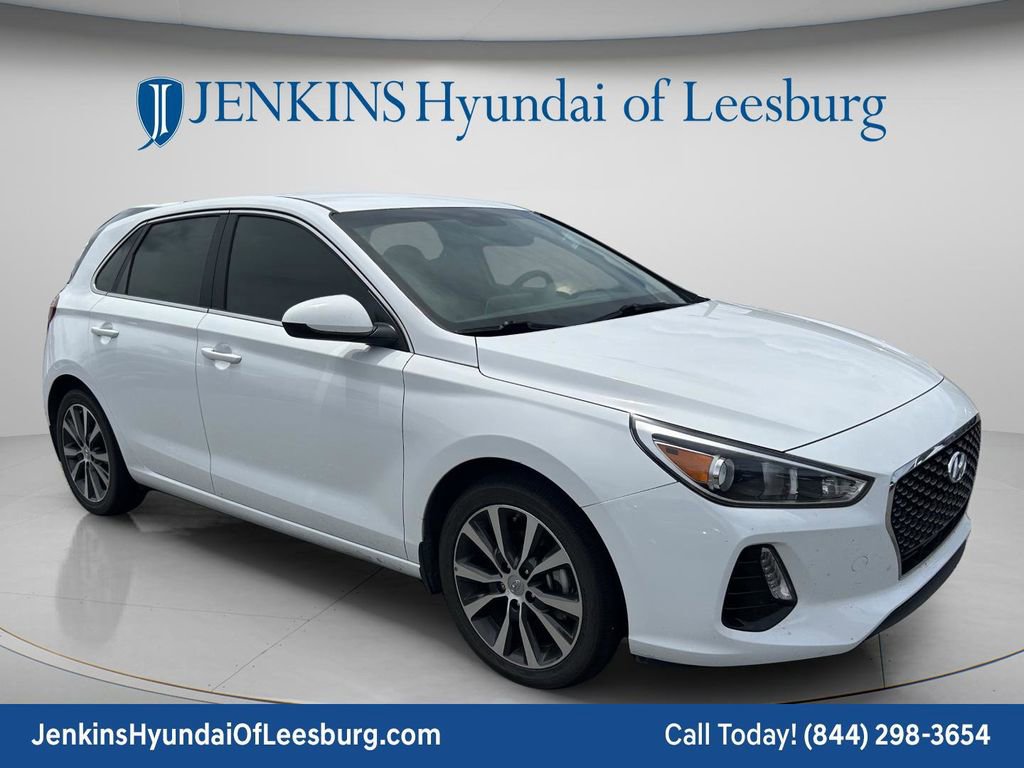 Used 2020 Hyundai Elantra GT FWD image 1