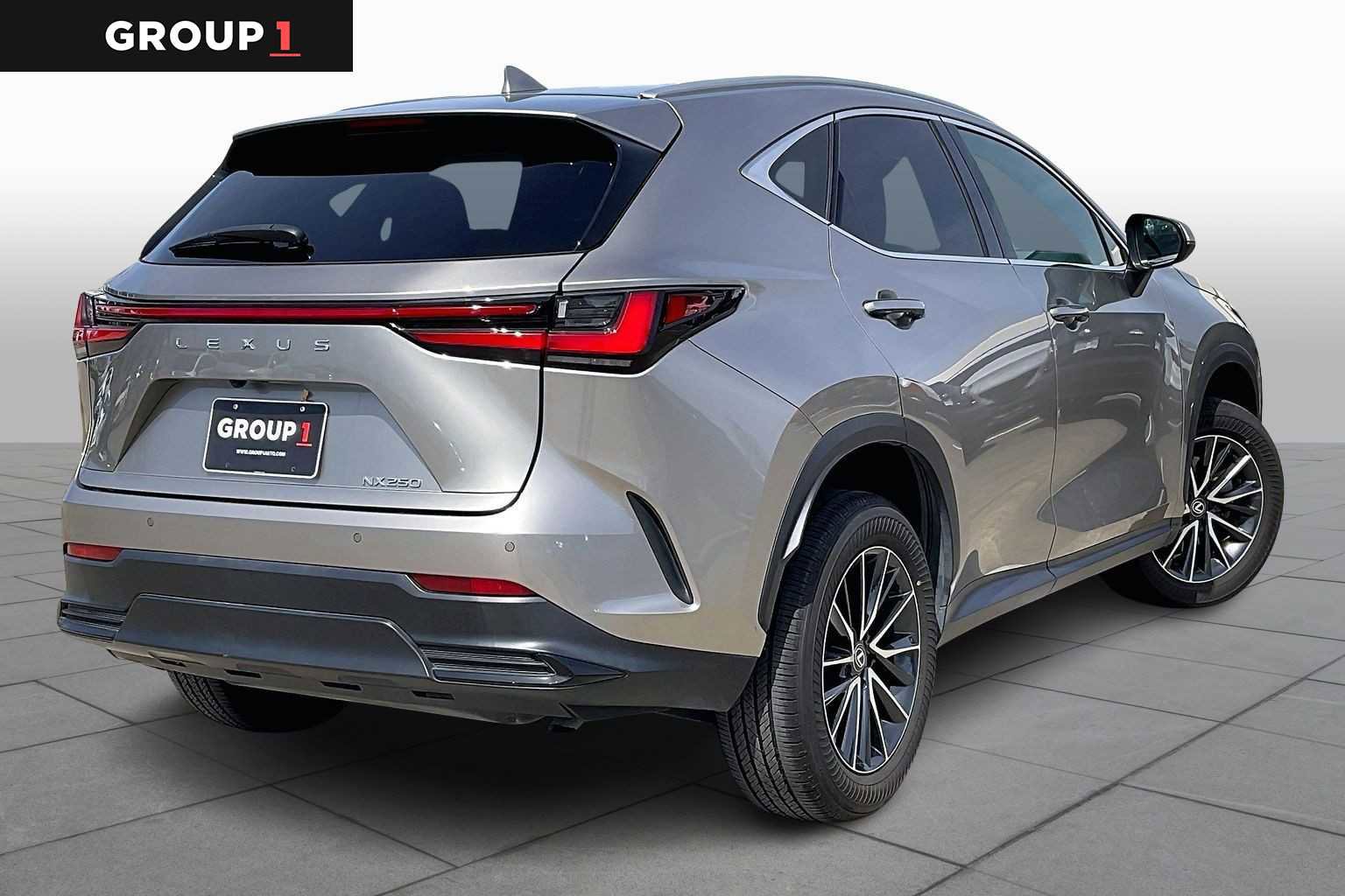 Used 2024 Lexus NX 250 Premium image 11