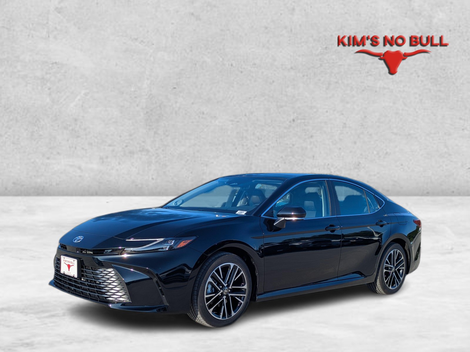 New 2026 Toyota Camry XLE w/ Premium Package