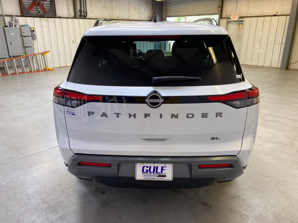 Used 2026 Nissan Pathfinder SL FWD image 7