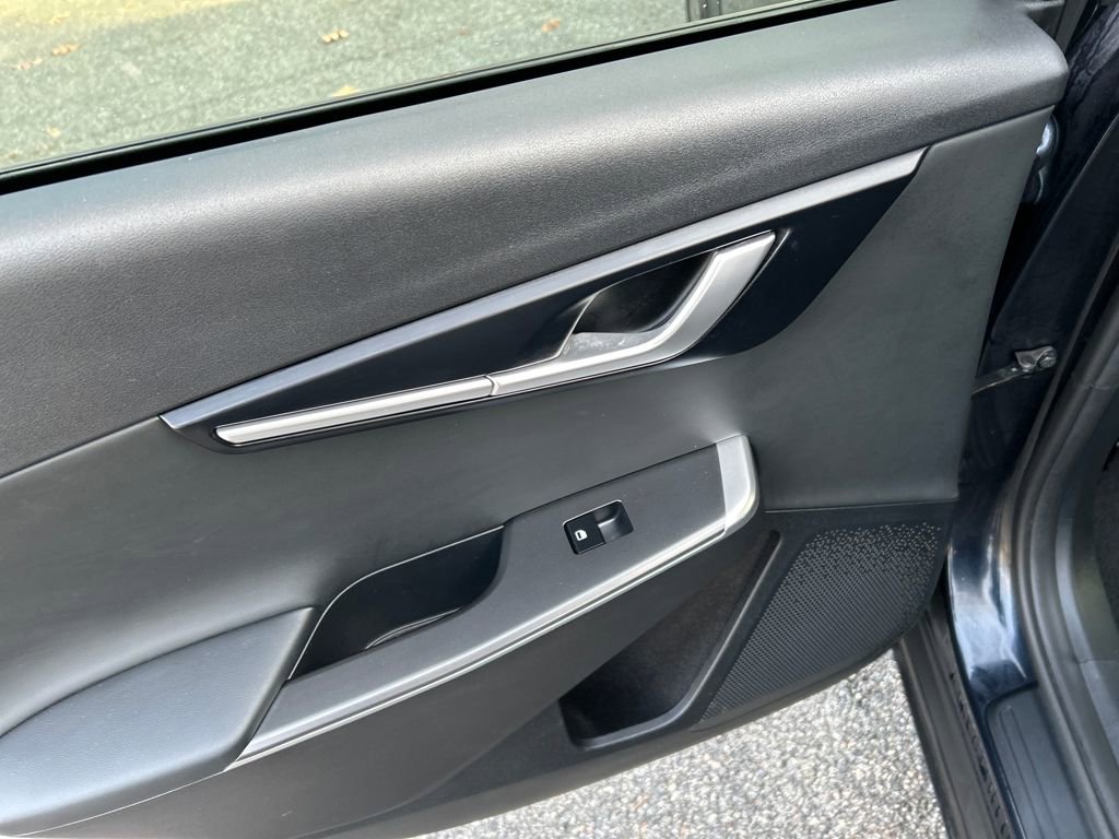 Used 2022 Kia EV6 Light image 22