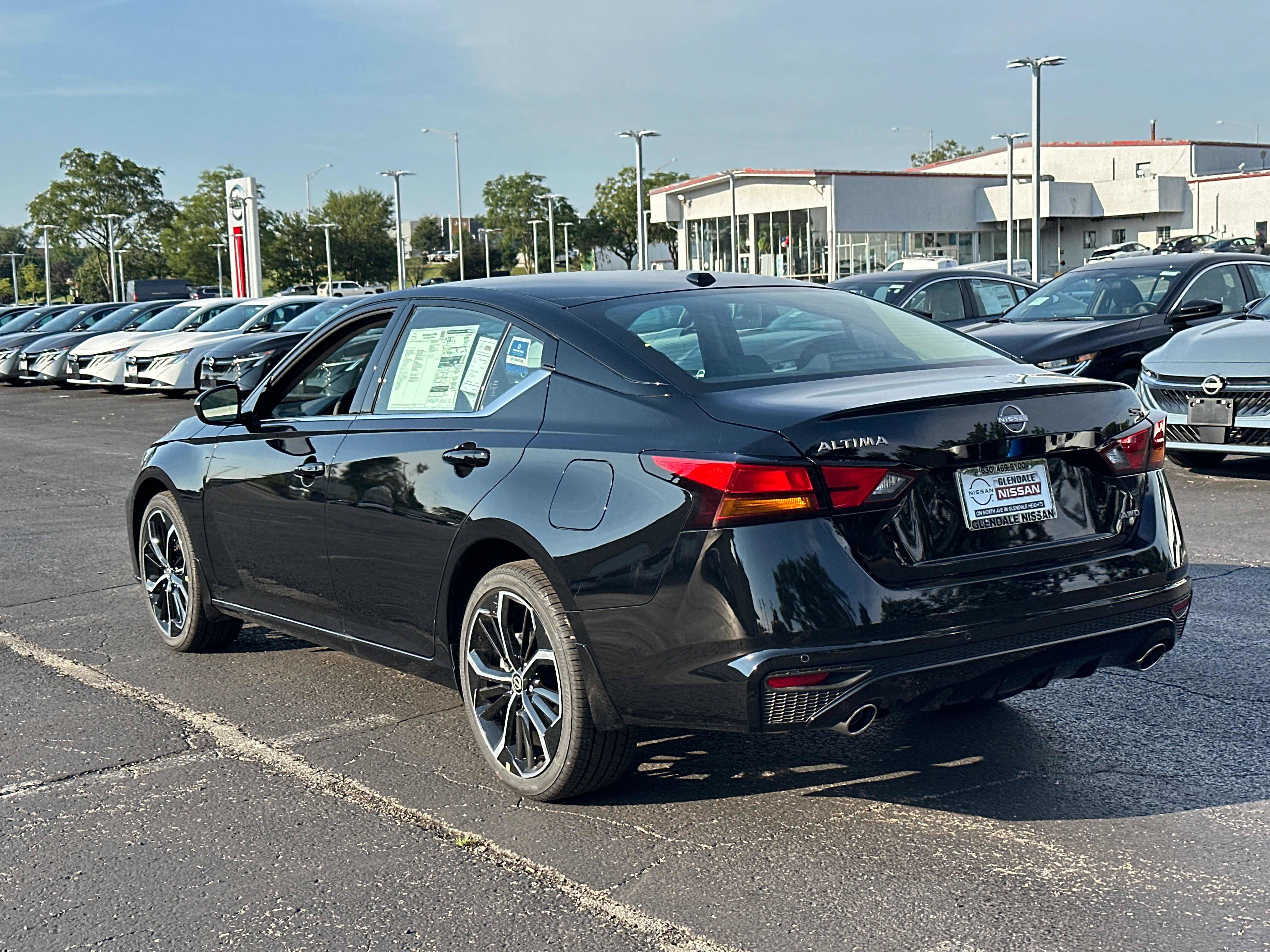 New 2026 Nissan Altima 2.5 SR AWD/4WD image 5