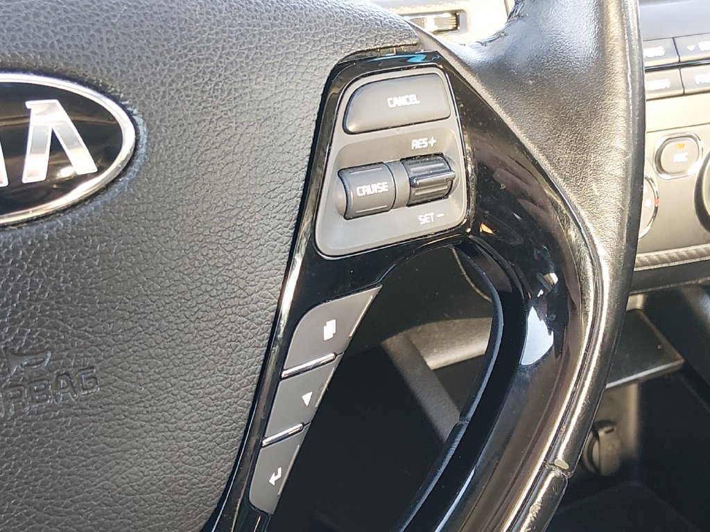 Used 2018 Kia Forte S w/ S Technology Plus Package FWD image 23