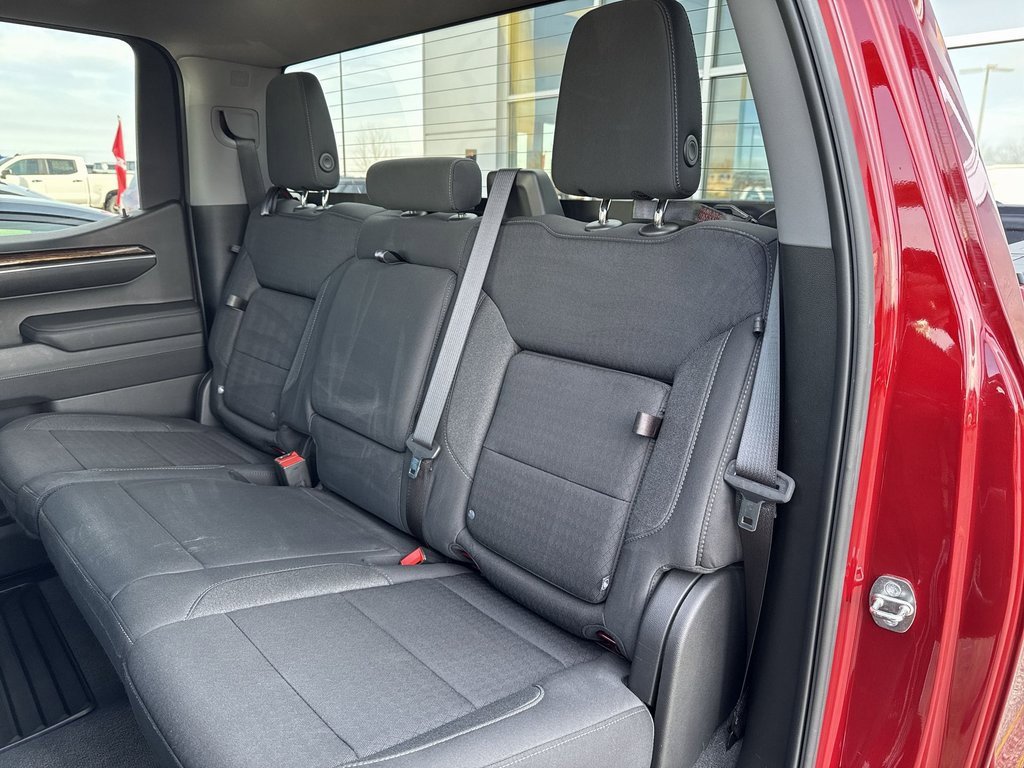 Certified 2023 GMC Sierra 1500 Elevation image 19