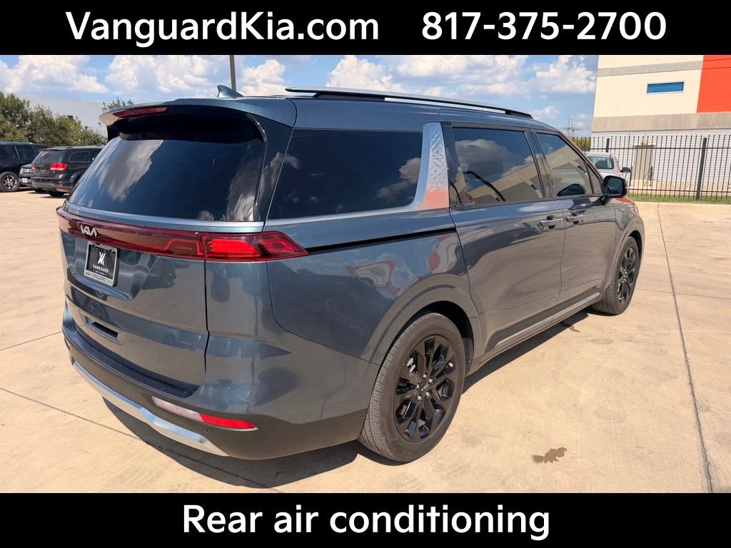 Certified 2024 Kia Carnival SX Prestige FWD image 4