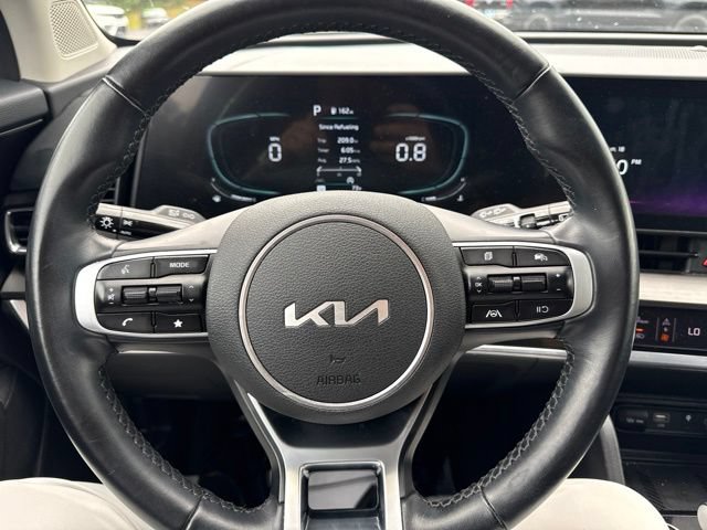 Used 2024 Kia Sportage EX AWD/4WD image 11