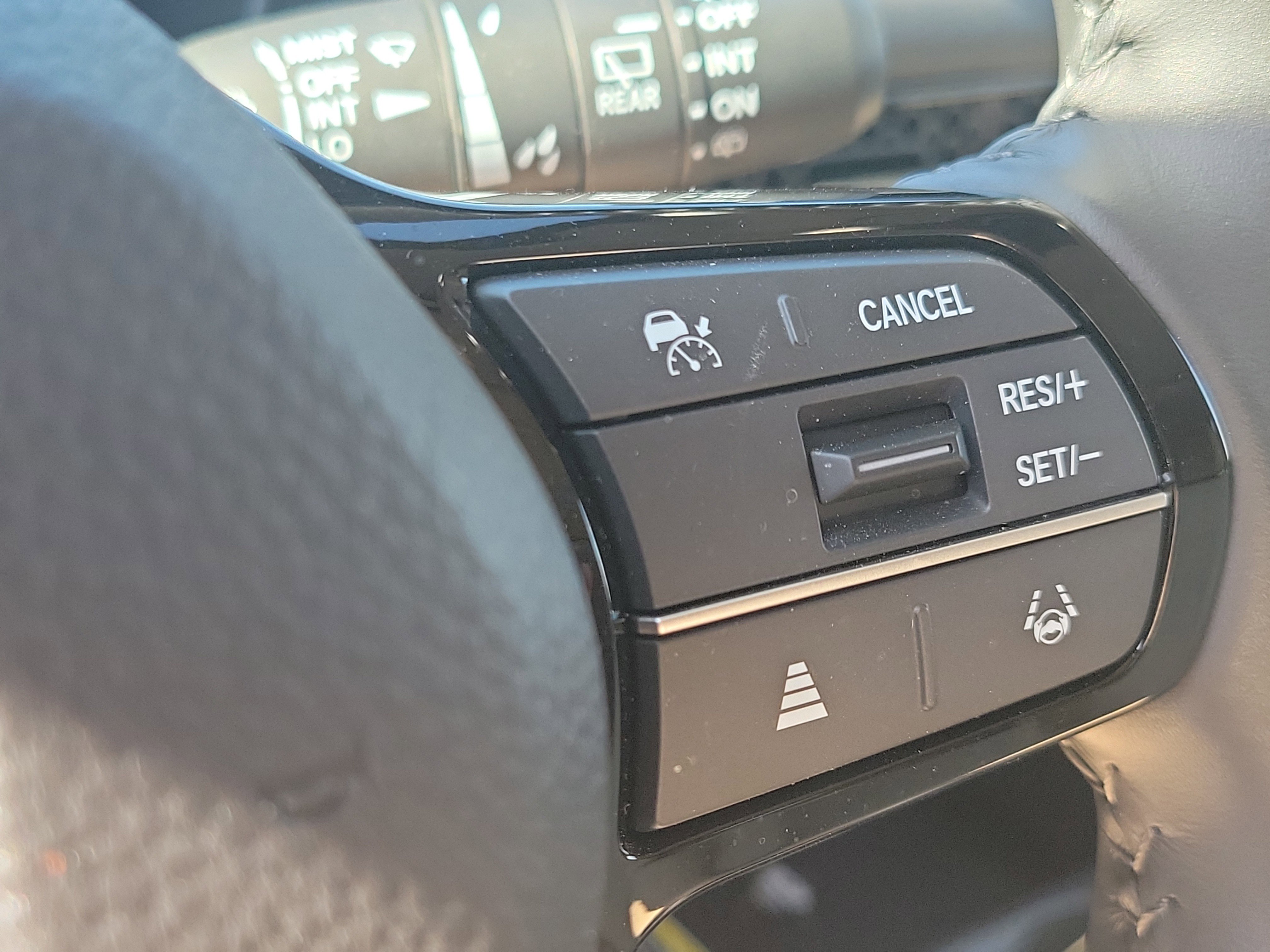 Certified 2024 Honda HR-V EX-L image 24